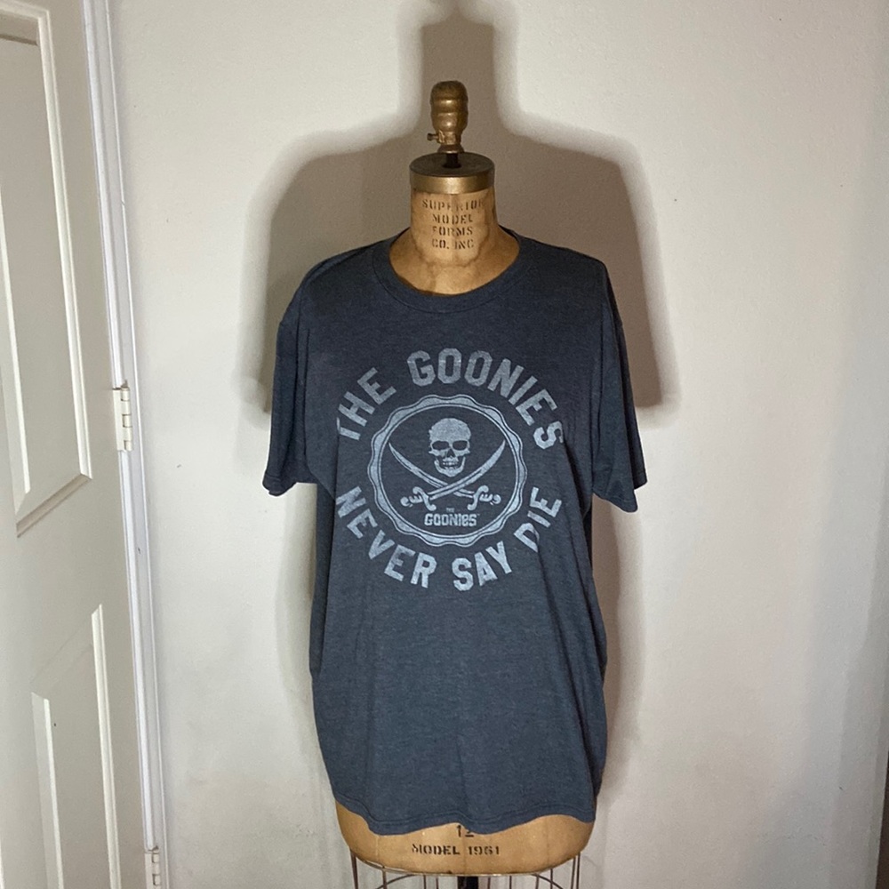 “Goonies never say die” t-shirt